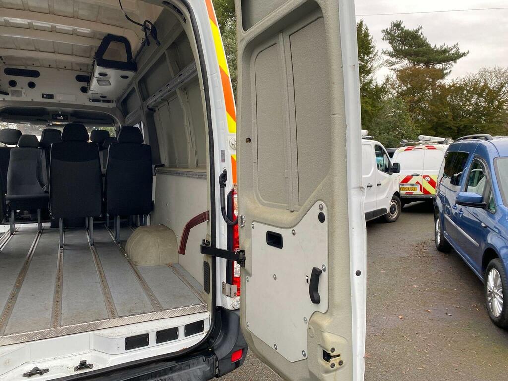 Vauxhall Movano Cdti 3500 Chassis Cab 2.3 White #15