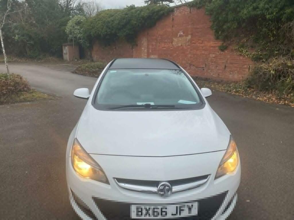 Vauxhall Astra Estate 1.6 Cdti Blueinjection Design Sports Tourer BX66JFY #6