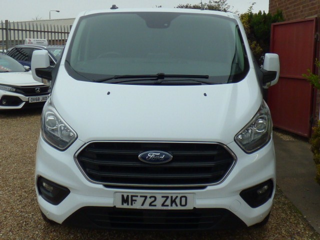 Ford Transit Custom Double Cab Van 2.0 Transit Custom Limited Dciv 300 MF72ZKO White #3