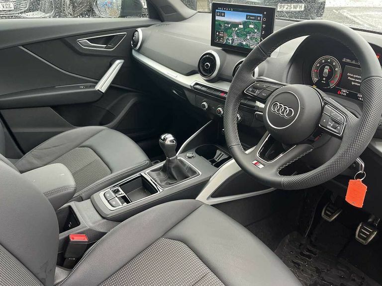 Audi Q2 S Line 30 Tfsi 116 Ps 6-Speed PE75ZHH Grey #6