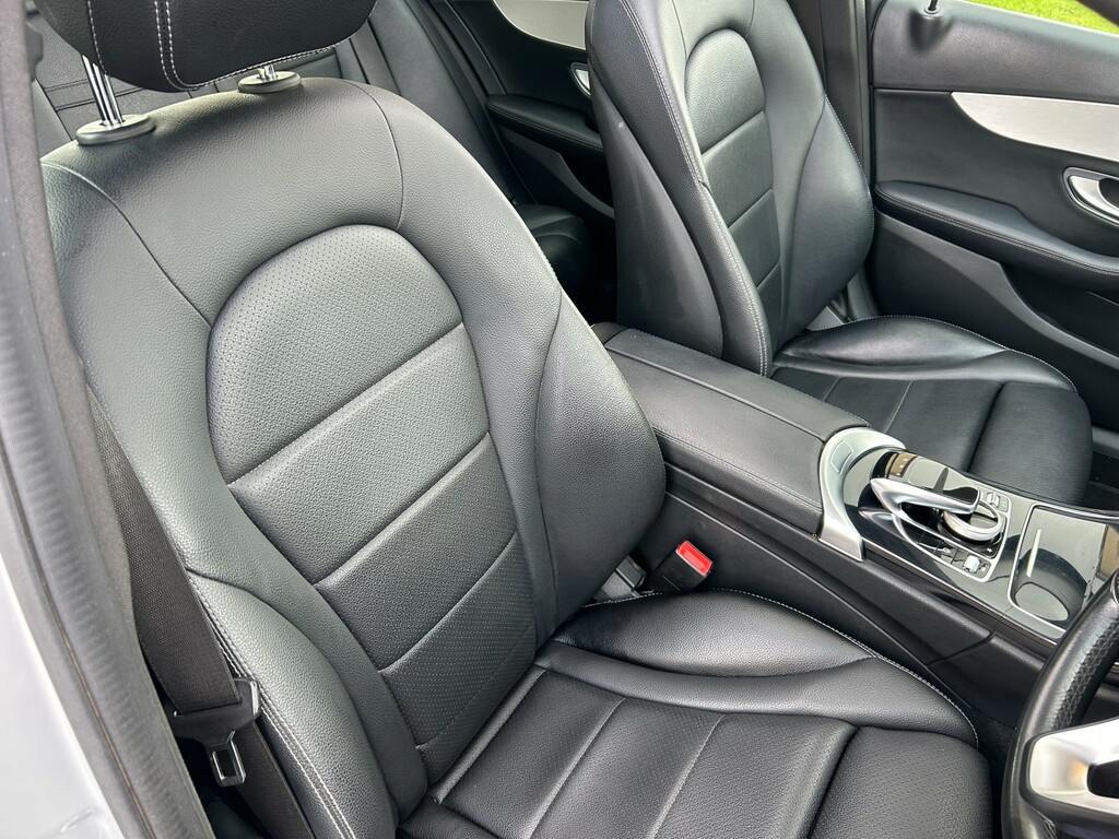 Mercedes-Benz 200 C Sport Premium Silver #2