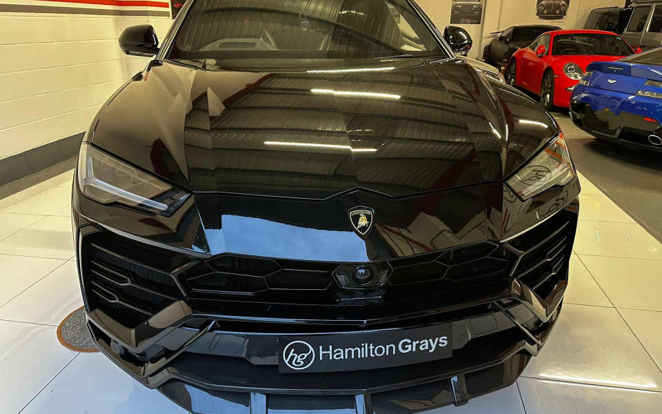 Lamborghini Urus Petrol #4
