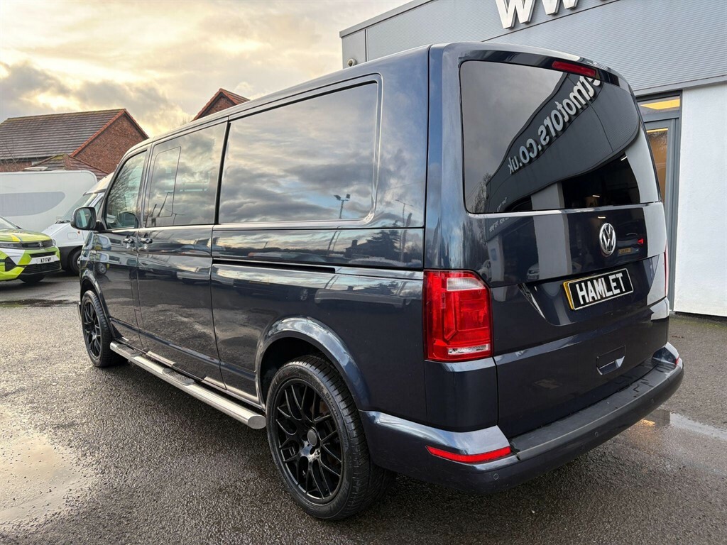 Volkswagen Transporter 2.0 L 2.0 Tdi T32 Highline Kombi Dsg Fwd Lwb Euro VU69FBV Blue #3