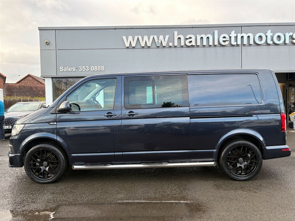 Volkswagen Transporter 2.0 L 2.0 Tdi T32 Highline Kombi Dsg Fwd Lwb Euro VU69FBV Blue #2