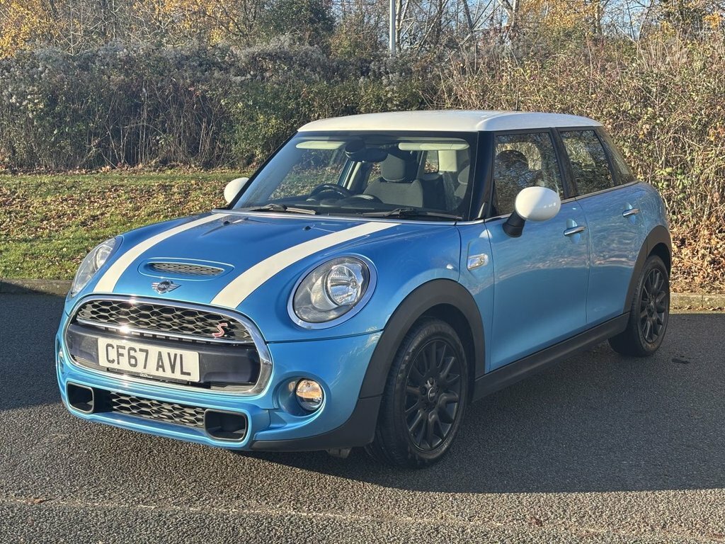 Mini Hatch 2L Cooper S Blue