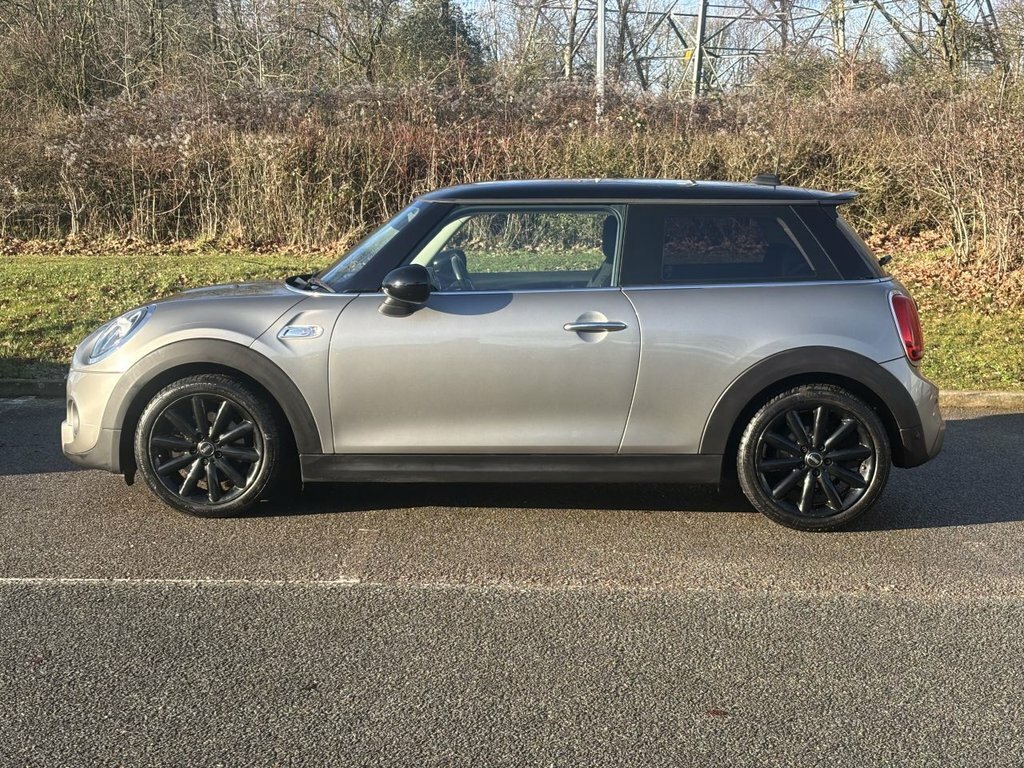 Mini Hatch 2L Cooper S Classic NA69NTT Silver #2