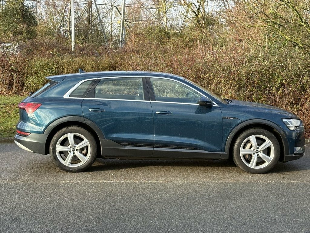 Audi E-tron Suv NL71LNK Blue #4