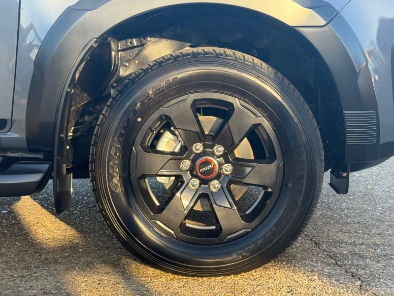 Isuzu D-Max 1.9 V-cross Steel Edition Double Cab 4X4 - 20 AU75HXH Grey #2