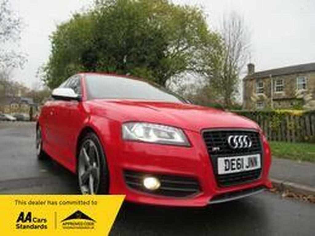 Audi S3 Hatchback 2.0 Tfsi Black Edition S Tronic Quattro Red #2