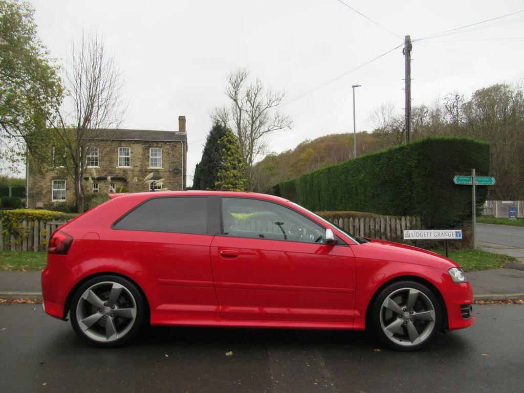Audi S3 Hatchback 2.0 Tfsi Black Edition S Tronic Quattro Red #2