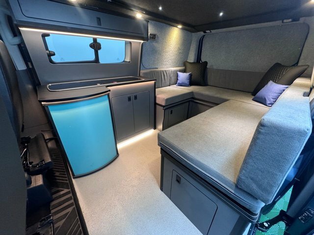 Ford Transit Custom 2018 2.0 310 Ecoblue Sport Camper Van 6Dr A Blue #4