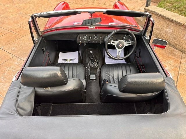 MG Midget 1500 Brown #8