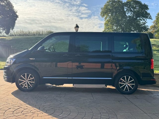 Volkswagen Caravelle 2016 2.0 Tdi Bluemotion Tech Se Mpv Man Black #4