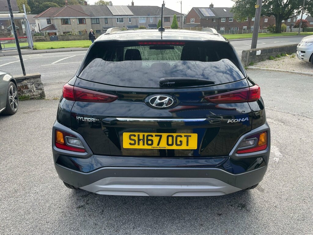 Hyundai Kona 1.0 T-gdi Blue Drive Premium Suv Black #4
