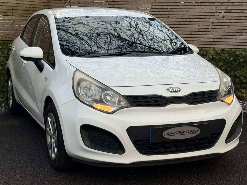 Kia RIO 1.3L 1 White #4