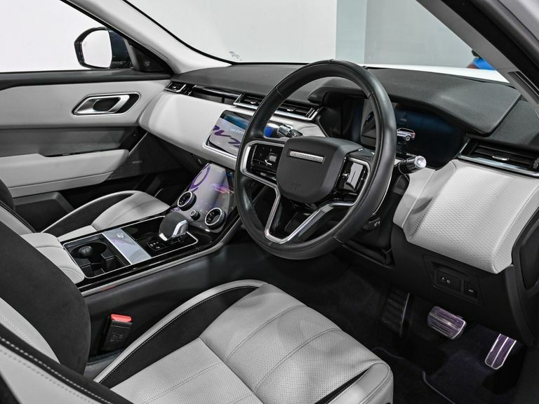 Land Rover Range Rover Velar 2.0 D200 Edition SJ22CUC White #2