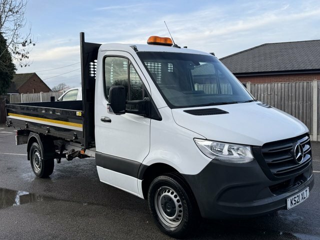 Mercedes-Benz Sprinter 2.0 315 Cdi Progressive Chassis Cab Man KS21XLT White #2