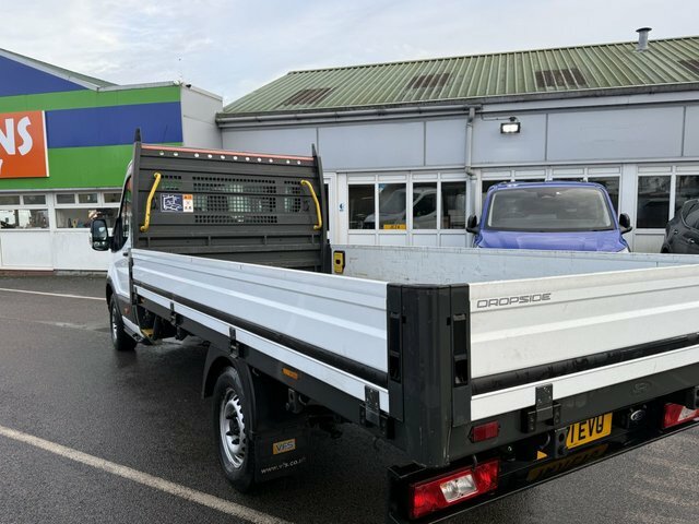 Ford Transit Custom 2.0 350 Ecoblue Leader Chassis Cab Manu YM71EVU White #5
