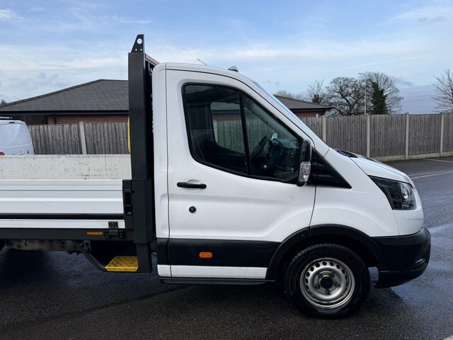 Ford Transit Custom 2.0 350 Ecoblue Leader Chassis Cab Manu White