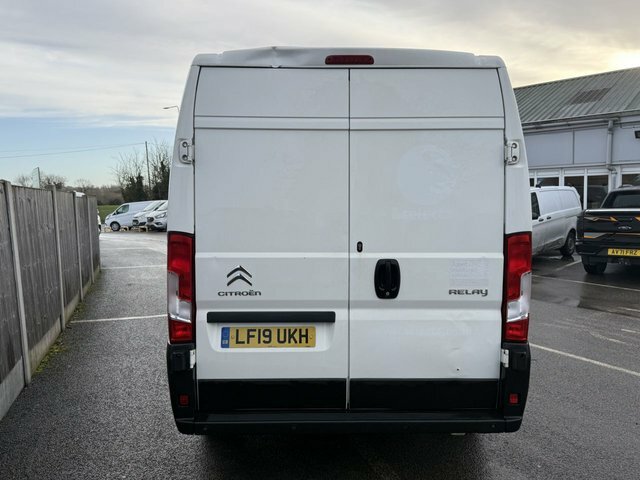 Citroen Relay 2.0 Bluehdi 35 Enterprise Panel Van Man LF19UKH White #4