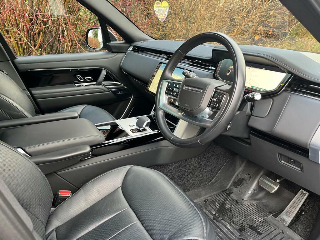 Land Rover Range Rover 3.0 D350 Mhev Hse Suv MV24PYU Black #2