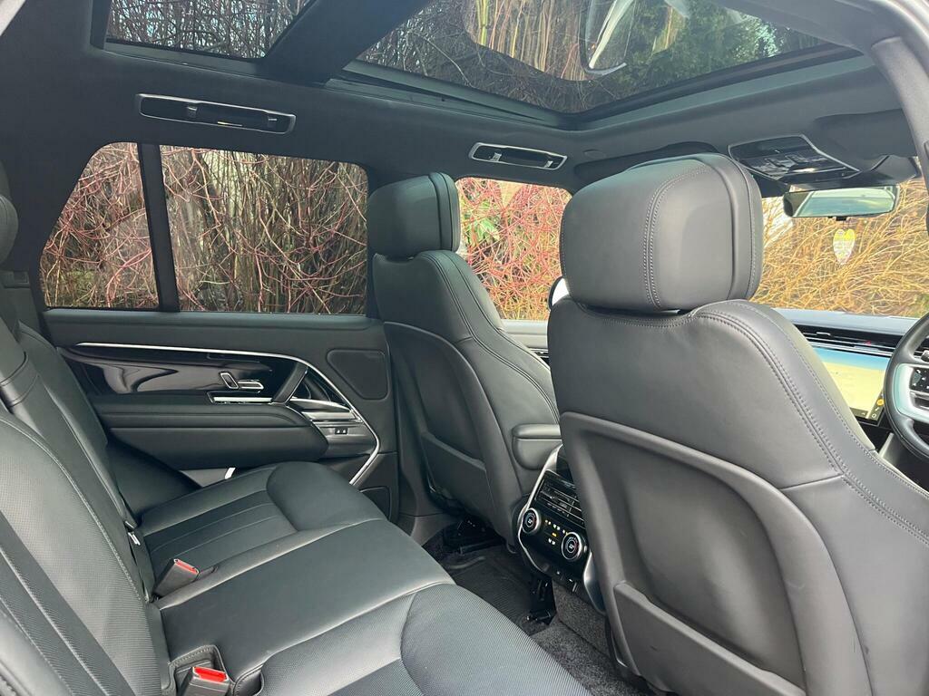 Land Rover Range Rover 3.0 D350 Mhev Hse Suv MV24PYU Black #3