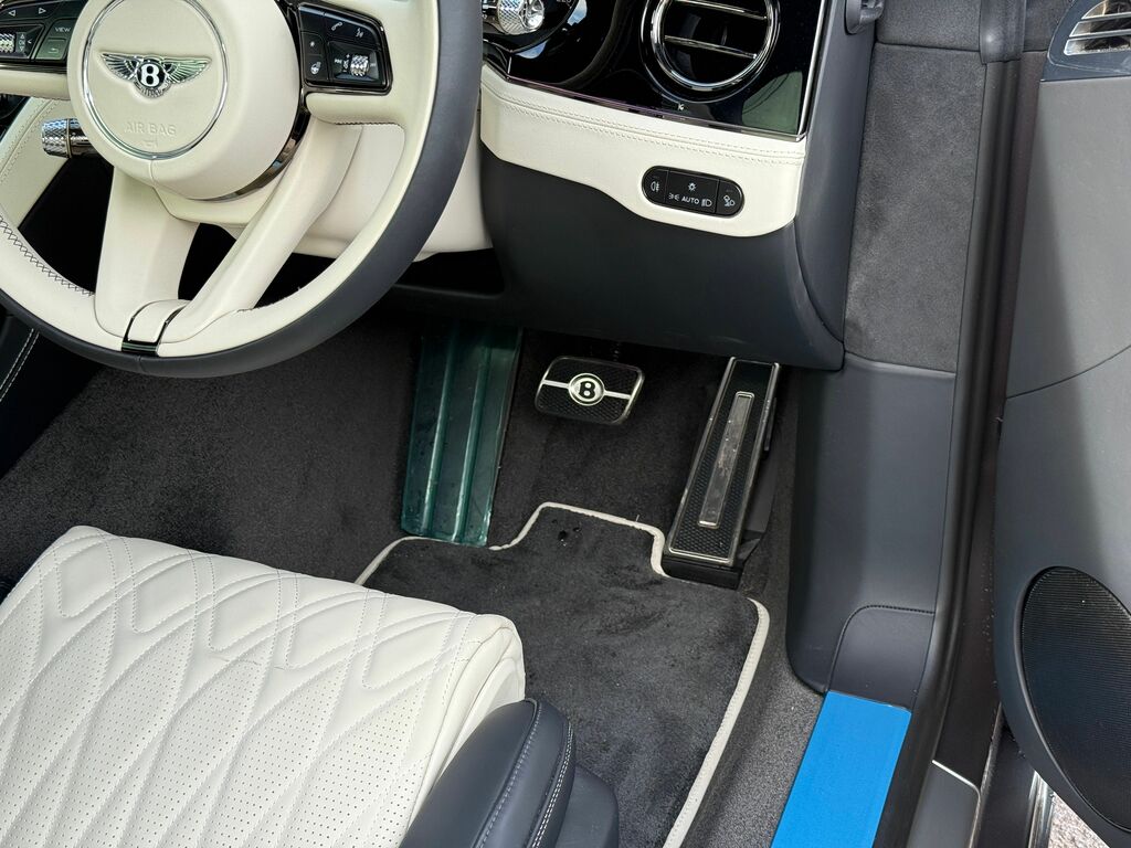 Bentley Continental V8 S Black #19