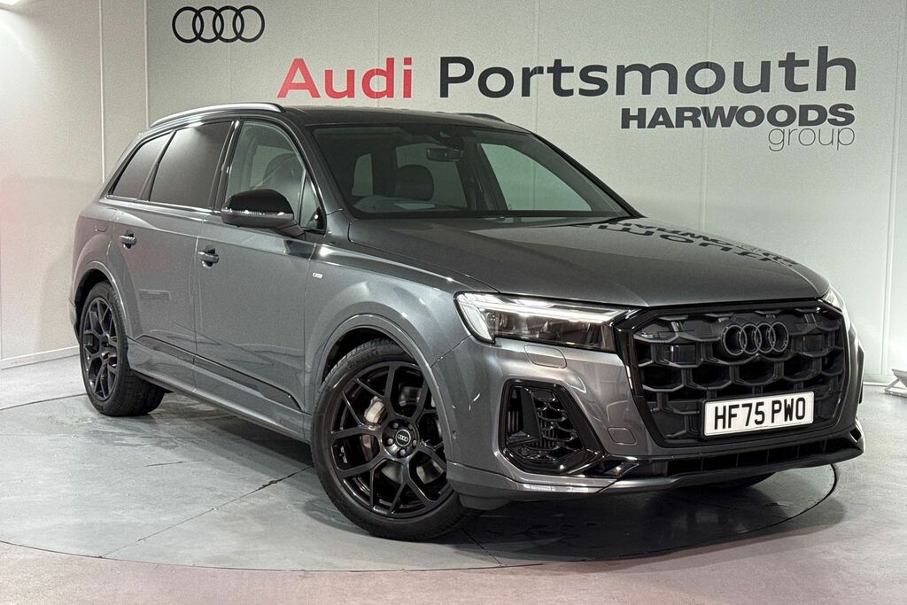 Audi Q7 Black Edition Black