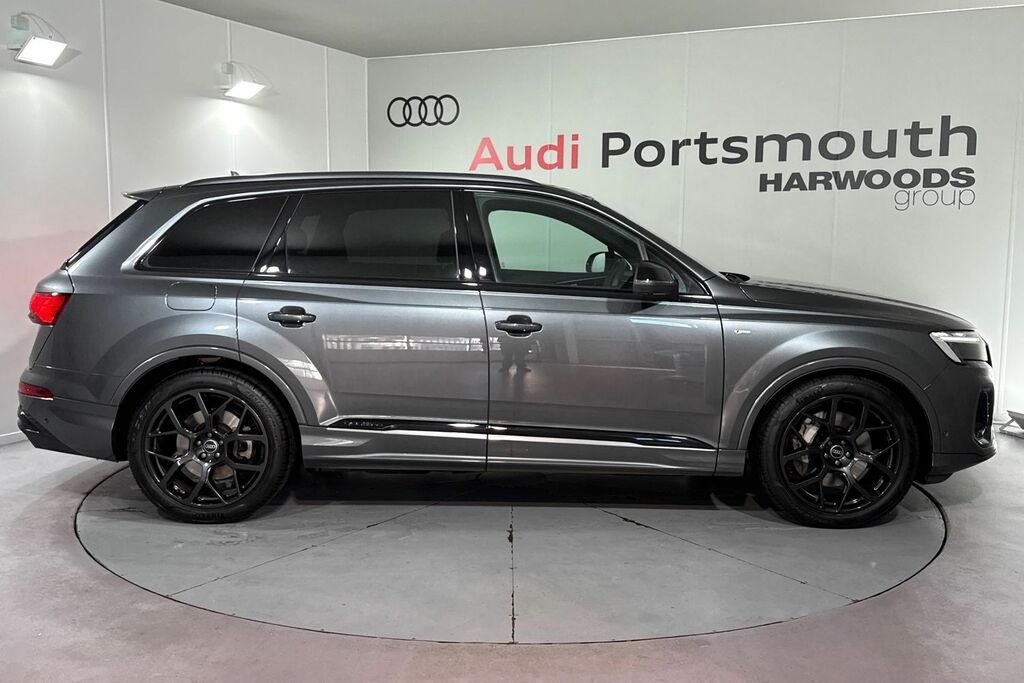 Audi Q7 Black Edition HF75PWO Black #2