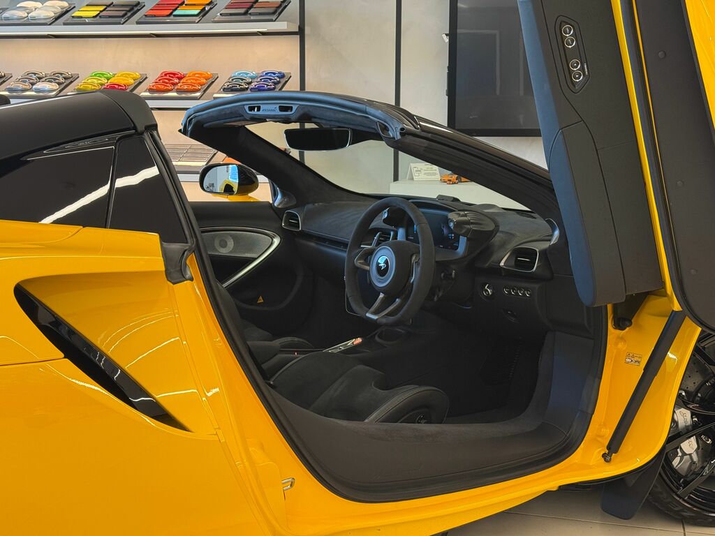 McLaren Artura 3.0T V6 7.4Kwh Coupe Plug-in Hybrid Ssg Orange #39