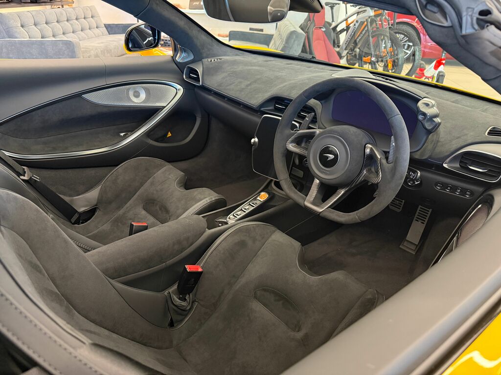 McLaren Artura 3.0T V6 7.4Kwh Coupe Plug-in Hybrid Ssg Orange #1