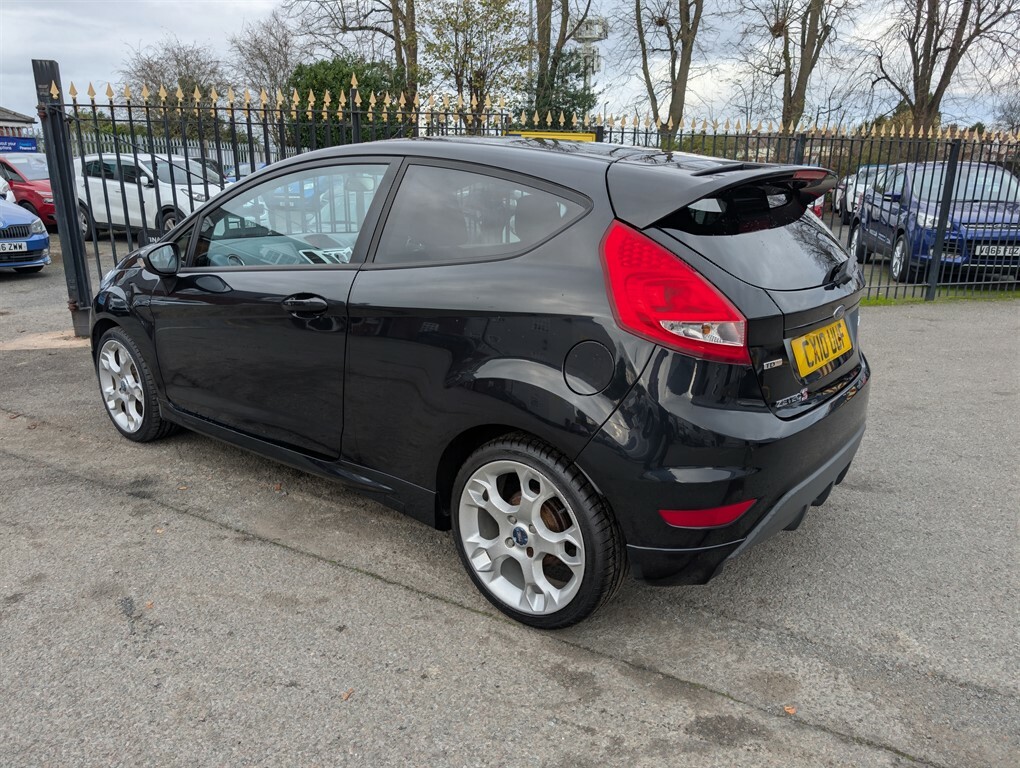 Ford Fiesta 1.6 Tdci Zetec S Hatchback 110 Black #6