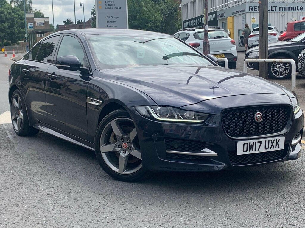 Jaguar XE Saloon 2.0D R-sport Awd Euro 6 Ss 201 Blue