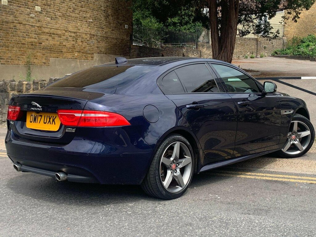 Jaguar XE Saloon 2.0D R-sport Awd Euro 6 Ss 201 OW17UXK Blue #5