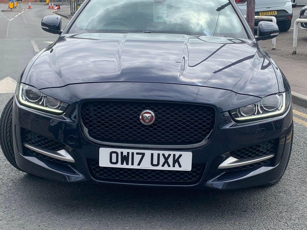Jaguar XE Saloon 2.0D R-sport Awd Euro 6 Ss 201 OW17UXK Blue #3