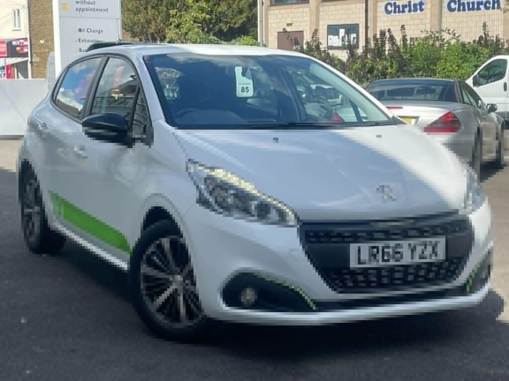 Peugeot 208 Hatchback 1.2 Puretech Active Design Lime Euro 6 5 LR66YZX White #2