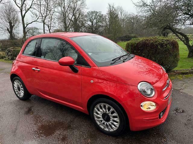 Fiat 500 Lounge Red #4