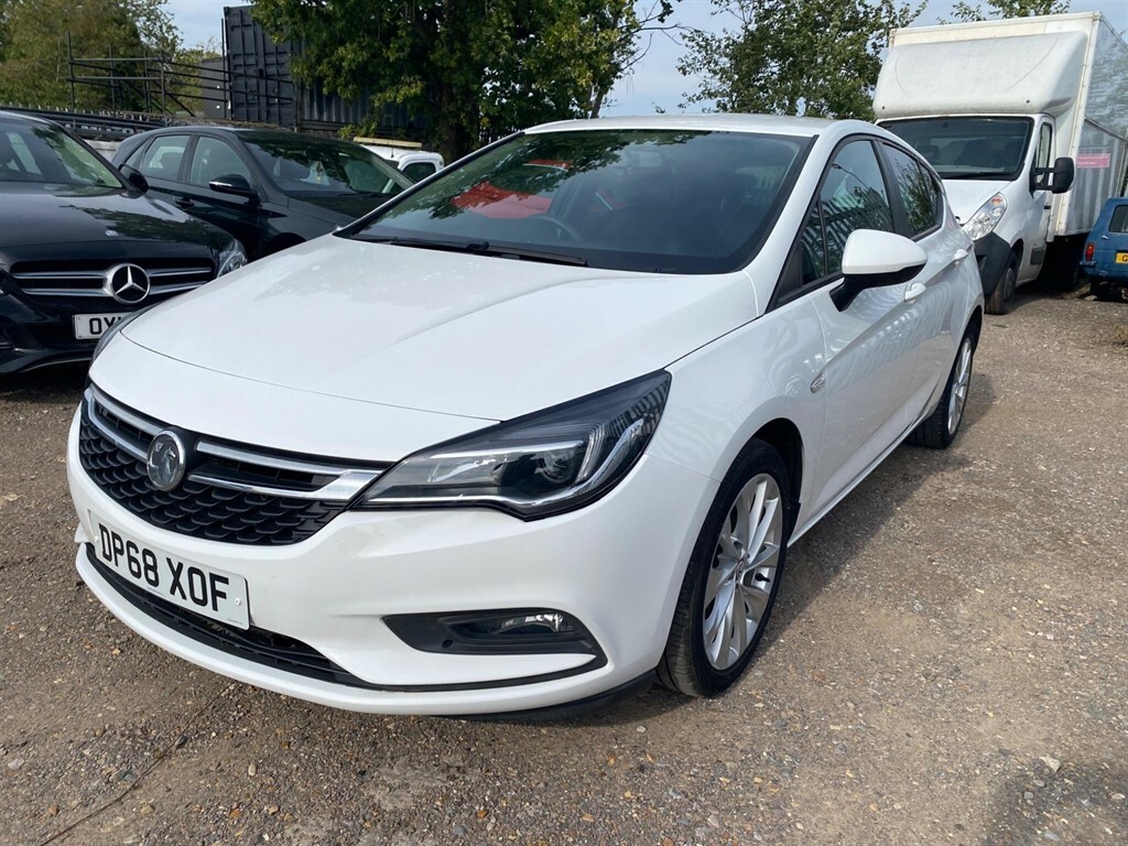Vauxhall Astra 1.0I Turbo Ecotec Design Euro 6 Ss DP68XOF White #2