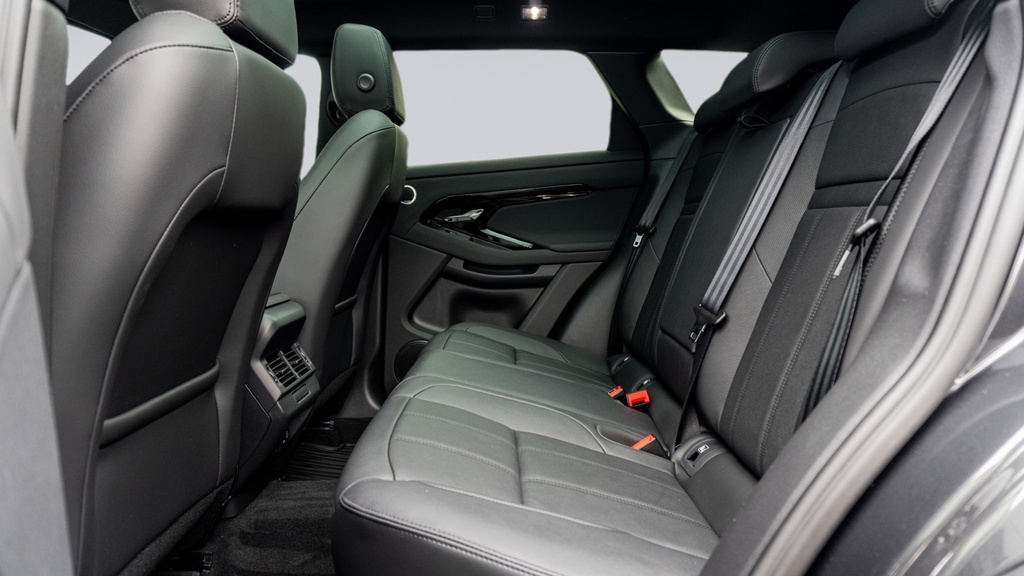 Land Rover Range Rover Evoque 2.0 D200 Dynamic Se HG25WDJ Grey #3