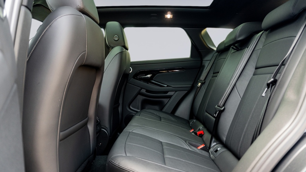 Land Rover Range Rover Evoque 2.0 D200 Dynamic Se HJ25YUC Grey #4