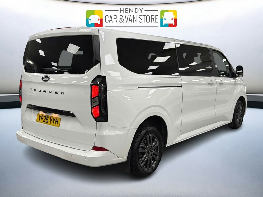 Ford Tourneo Custom 2.0 Ecoblue 136Ps H1 Titanium 8 Seater YP25VYH White #3