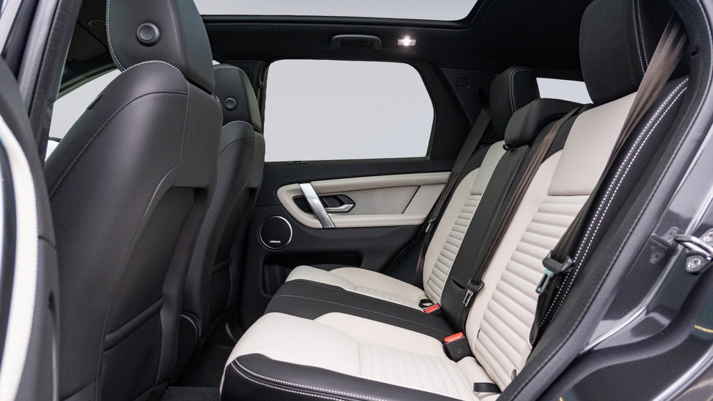 Land Rover Discovery Sport 2.0 D165 Dynamic Se 5 Seat HG75UXB Grey #4