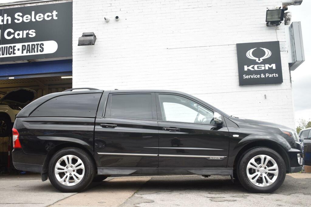 SsangYong Korando Sports Pick Up Ex 4Wd - 2015 65 Black #9