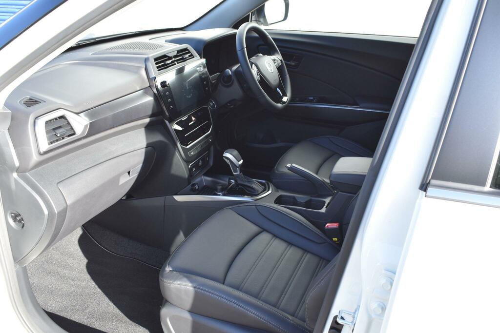 SsangYong Tivoli 1.5 K40 Euro 6 Ss White #2