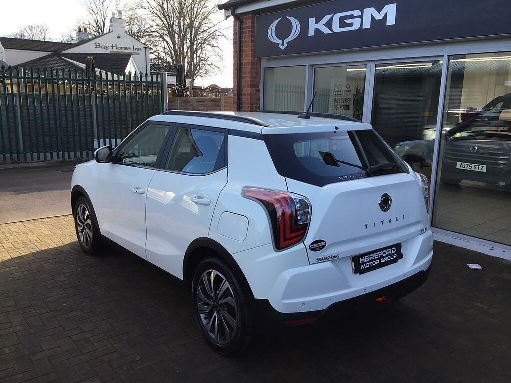 SsangYong Tivoli 1.6D Ultimate Suv Euro 6 136 Ps White