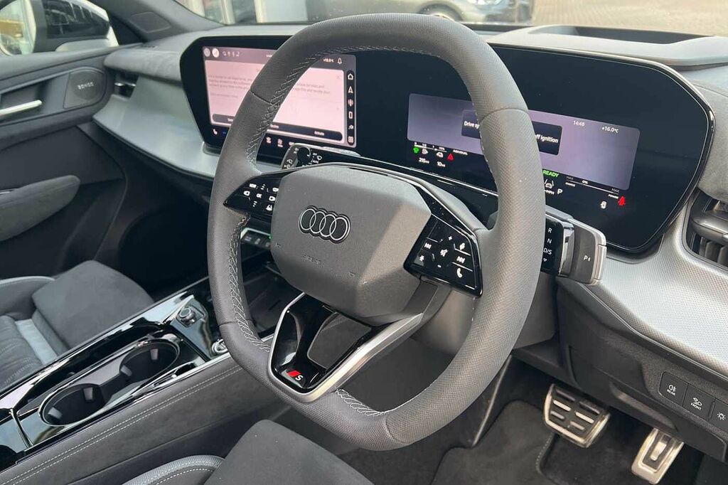 Audi Q3 Suv Launch Edition E-hybrid 272 Ps S Tronic HJ75NLL White #6
