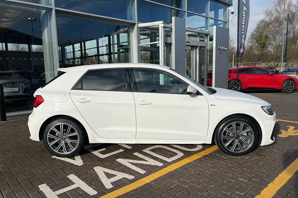 Audi A1 S Line 30 Tfsi 116 Ps 6-Speed HG75KTC White #4