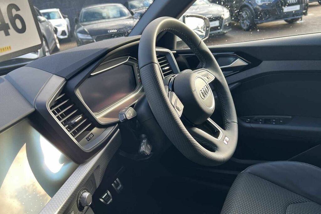 Audi A1 S Line 30 Tfsi 116 Ps 6-Speed HG75KTC White #2