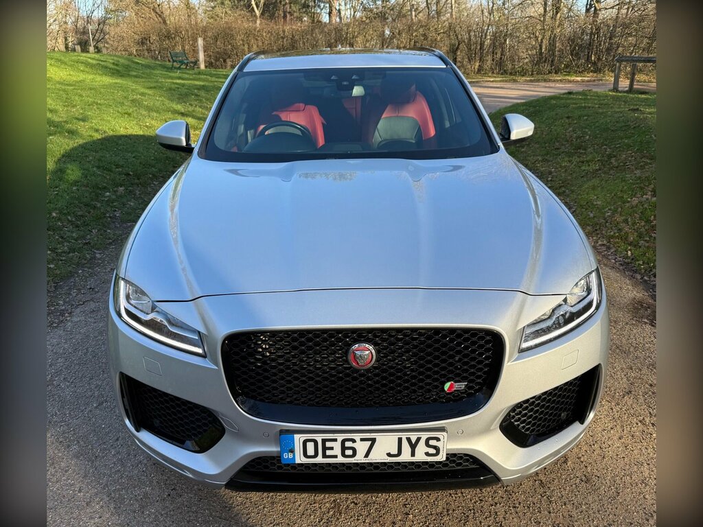 Jaguar F-Pace 3.0 D300 V6 S Awd Euro 6 Ss OE67JYS Silver #2