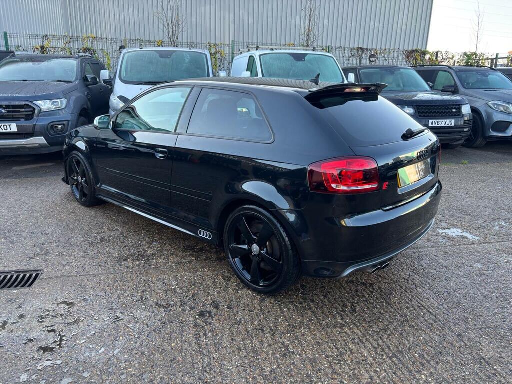 Audi S3 Hatchback 2.0 Tfsi Black Edition S Tronic Quattro Black #4
